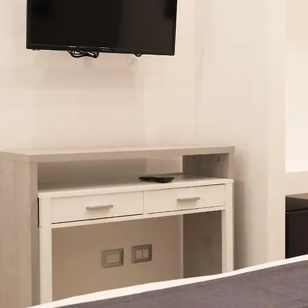 Toledo In Oda ve Kahvaltı Napoli