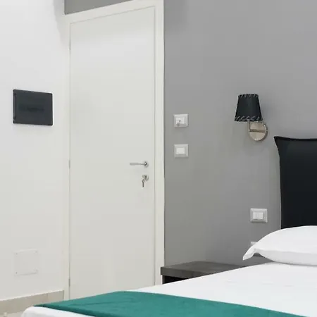 Oda ve Kahvaltı Toledo In 4*