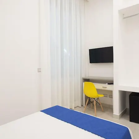 Toledo In Oda ve Kahvaltı Napoli